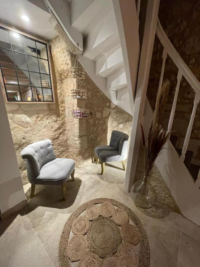 Gite Le Montinho Фонтевро-Л'Абе Экстерьер фото